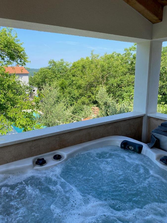 Wellness House Oliva With Heated Salt Water Pool, Sauna & Jakuzzi Labin  Esterno foto